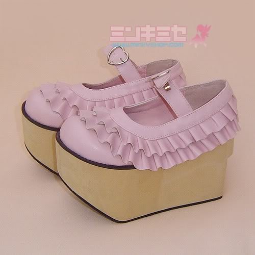 Ruffle Rocking Horse Shoes